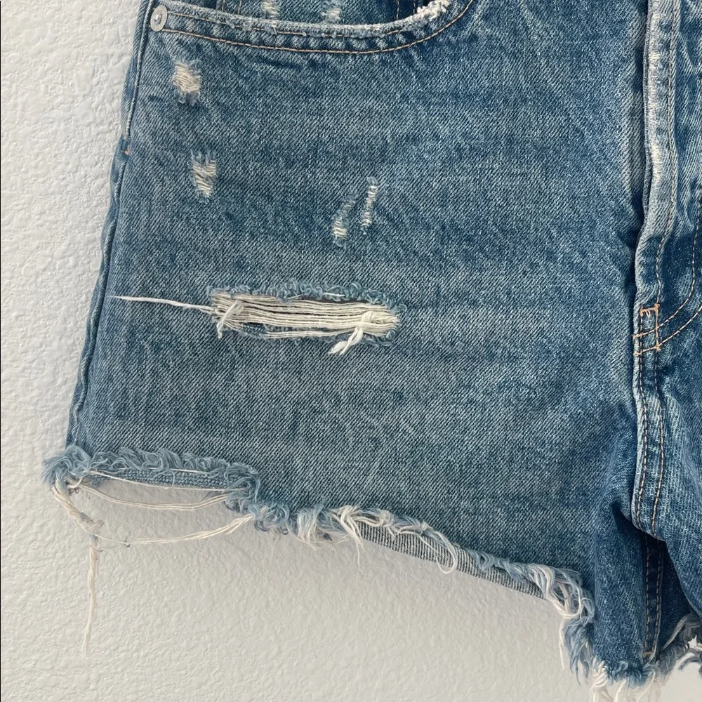 Women’s Zara Denim Shorts - Picture 3 of 7